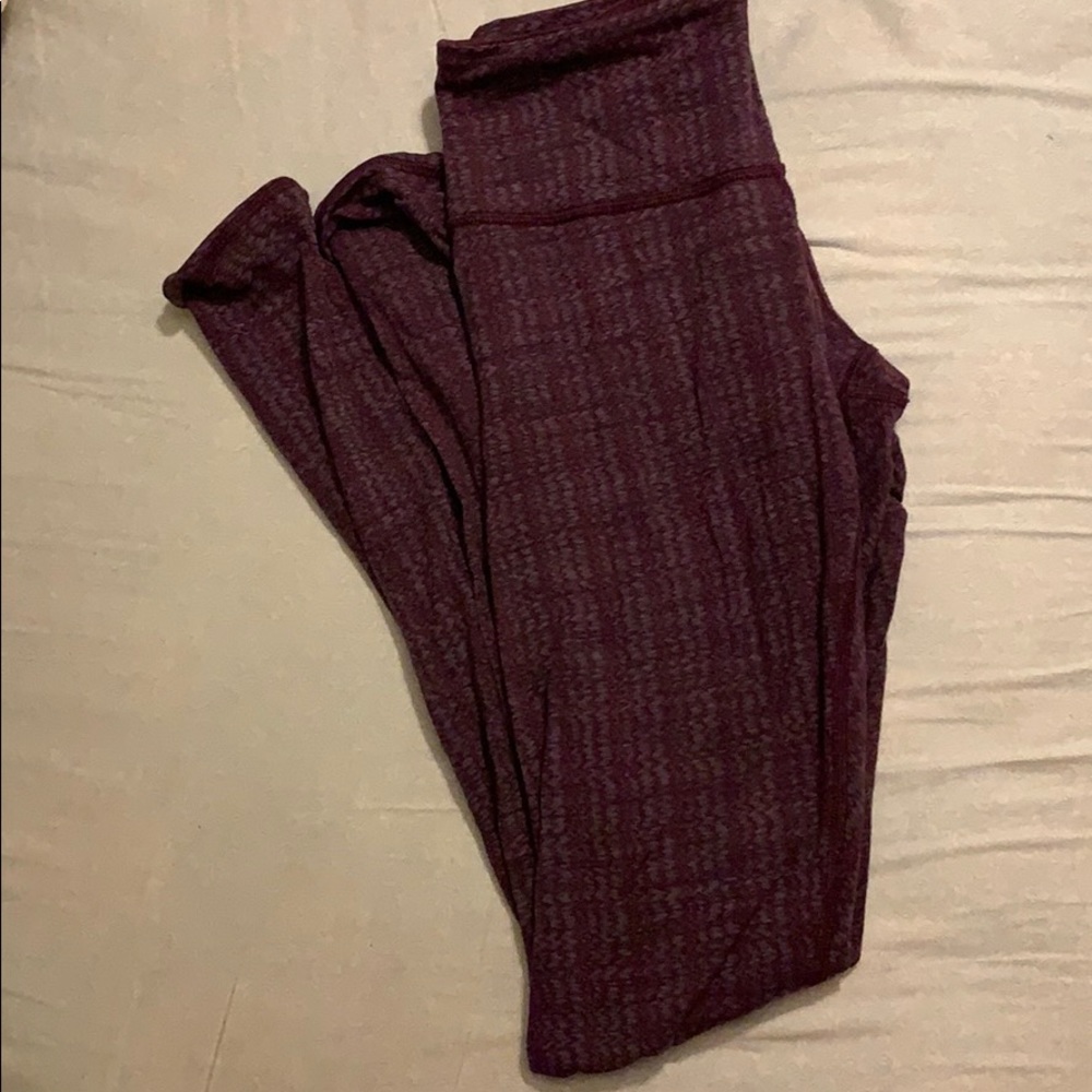 Lululemon Wunder Under Legging SZ 4